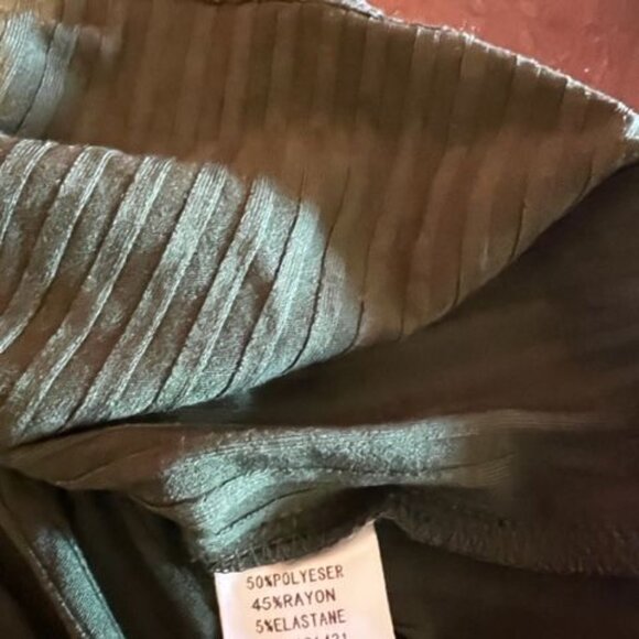 Ellison Womens Olive Green Tiered Short Sleeve Top flared - Picture 3 of 5